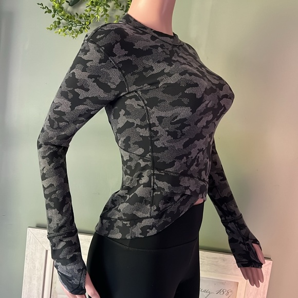 Lululemon - Picture 9 of 10